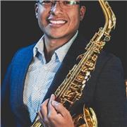 Profesor de saxofón da clases online a todos los niveles